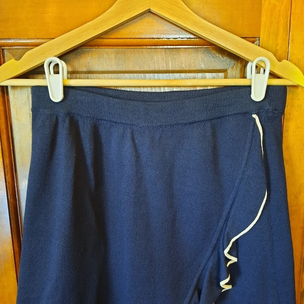 Vintage St. John Collection Navy Blue Pencil Skirt W/ White Ruffle Trim Size 6